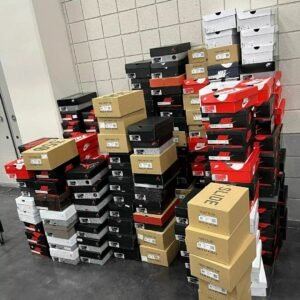 Authentic Nike sneakers pallets – Mixed Men’s, Women’s & Kids’ Styles